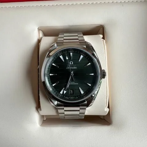 Omega Aqua Terra 220.10.41.21.10.001 41mm Stainless steel Green