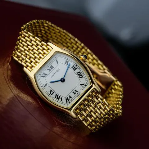 Cartier Tortue 96069 28mm Yellow gold White 6