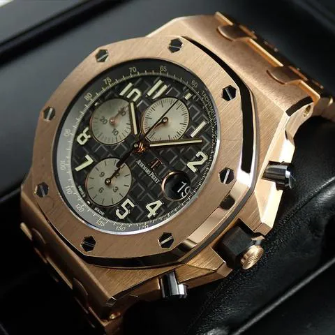 Audemars Piguet Royal Oak Offshore 26470OR.OO.1000OR.02 42mm Rose gold Gray 3