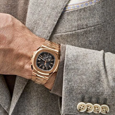 Patek Philippe Nautilus 5980/1R-001 40.5mm Rose gold Black 1