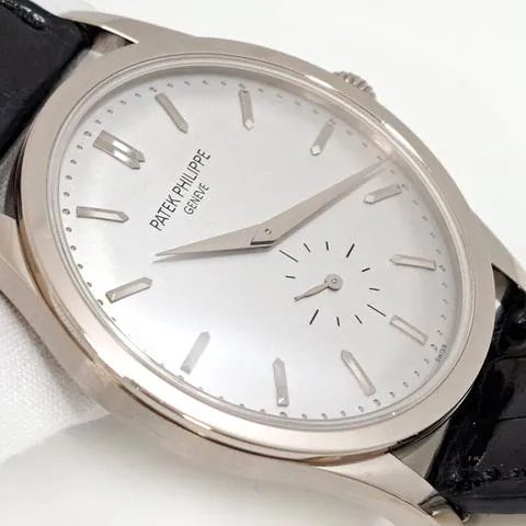 Patek Philippe Calatrava 5196G-001 37mm White gold Silver 9