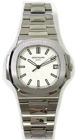 Patek Philippe Nautilus 5711/1A-011 40mm Stainless steel White