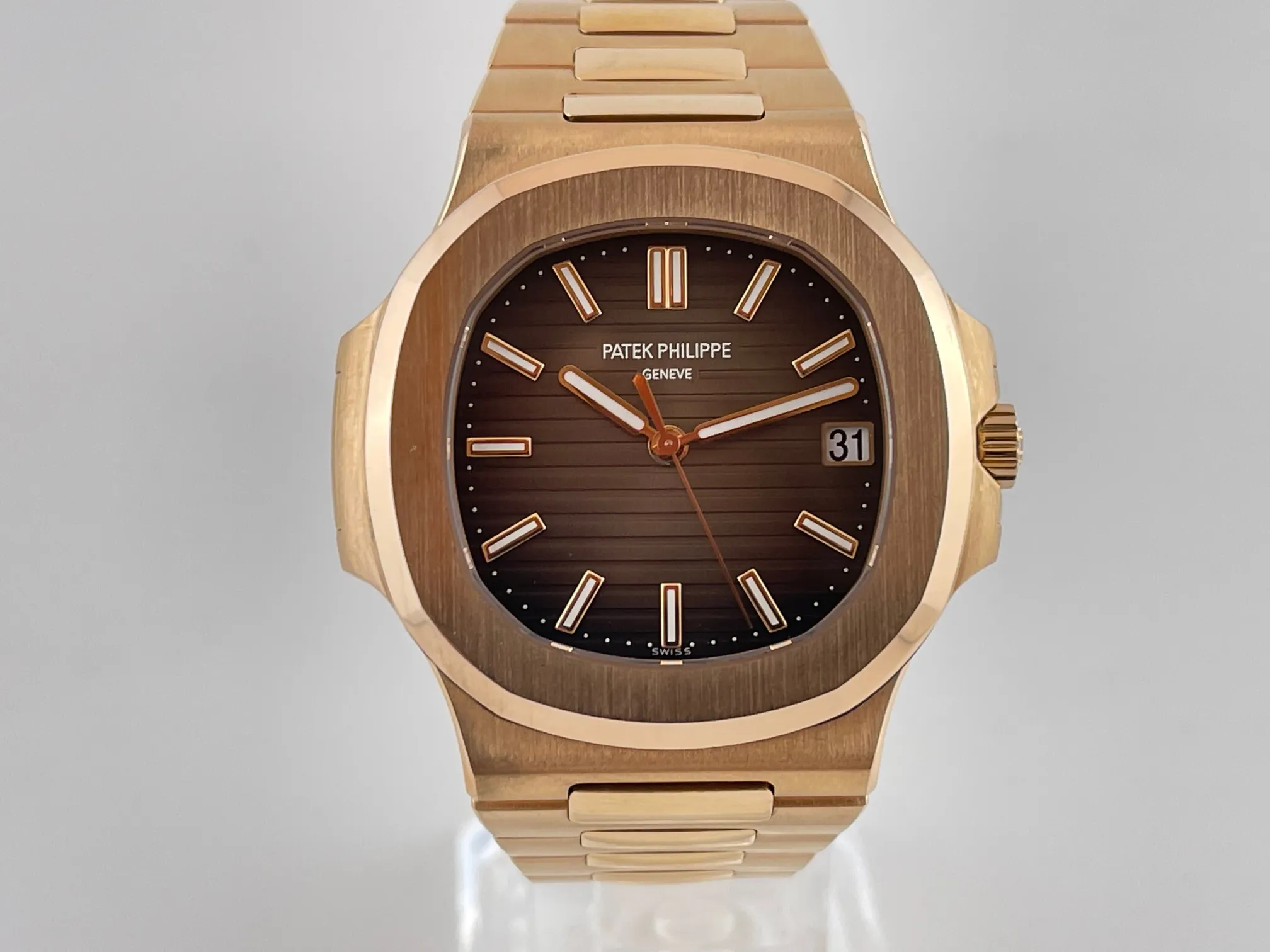 Patek Philippe Nautilus 5711/1R-001 40mm Brown