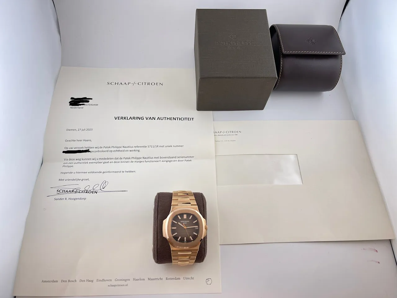 Patek Philippe Nautilus 5711/1R-001 40mm Brown 5