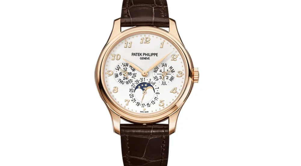 Patek Philippe Perpetual Calendar 5327R-001 39mm Rose gold Champagne