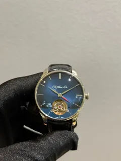 H. Moser & Cie. Venturer 2802-0201