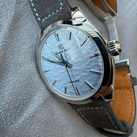 Grand Seiko Elegance SBGY007 38.5mm Stainless steel Blue 1