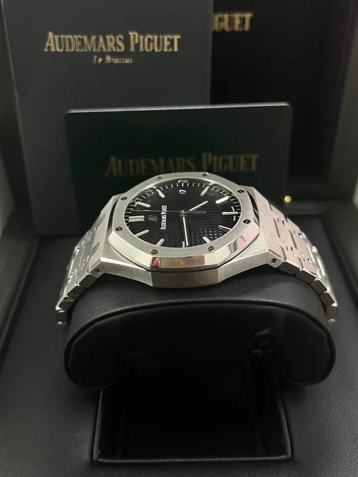 Audemars Piguet Royal Oak 15500ST.OO.1220ST.03 41mm Stainless steel Black 1