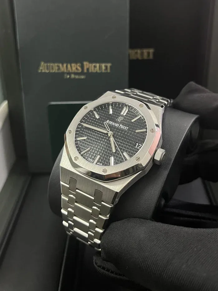 Audemars Piguet Royal Oak 15500ST.OO.1220ST.03 41mm Stainless steel Black 6