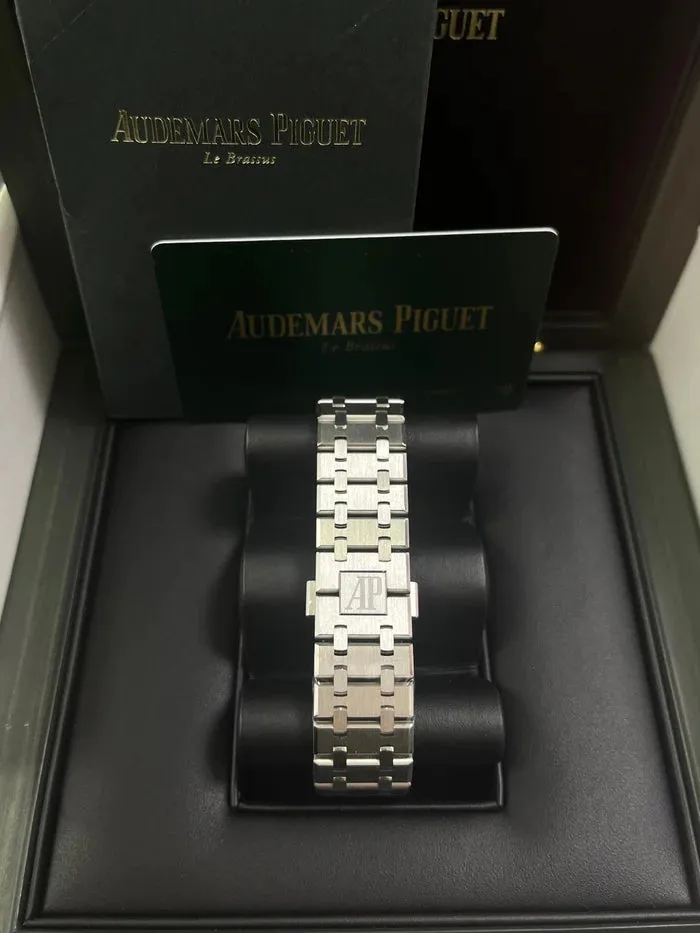 Audemars Piguet Royal Oak 15500ST.OO.1220ST.03 41mm Stainless steel Black 7