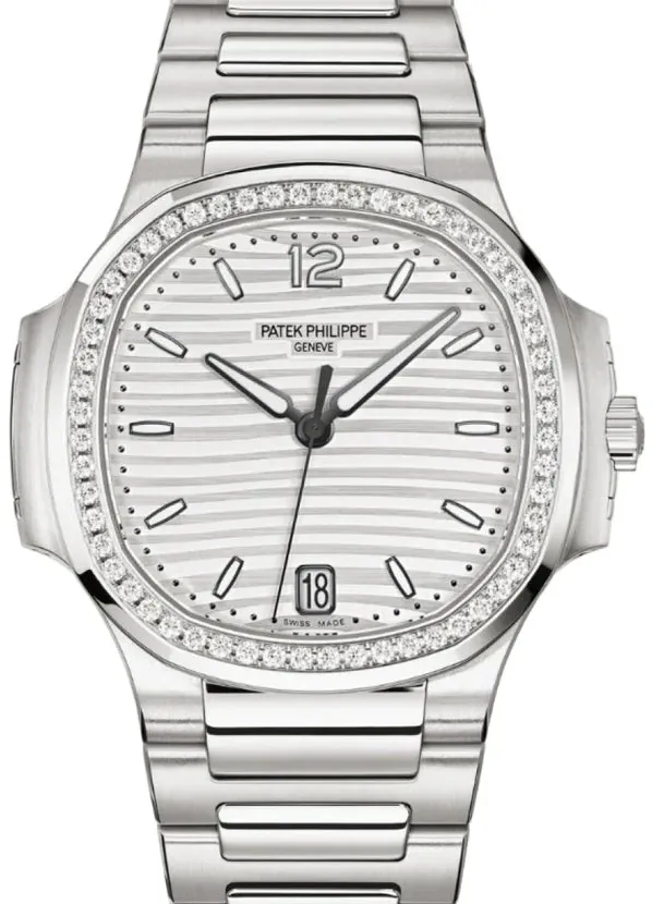 Patek Philippe Nautilus 7118/1200A-010 35mm Stainless steel Silver