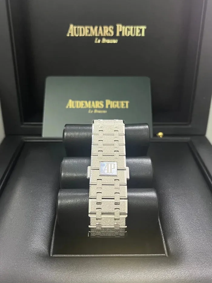 Audemars Piguet Royal Oak 15407BC.GG.1224BC.01 White gold Gray 12