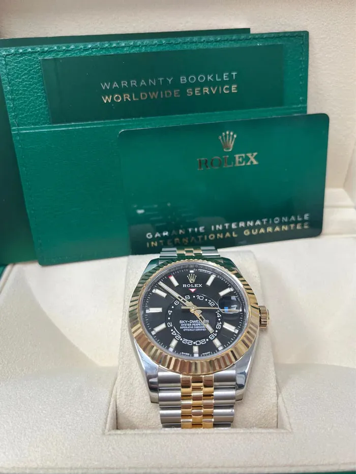 Rolex Sky-Dweller 326933 42mm Stainless steel Black 1