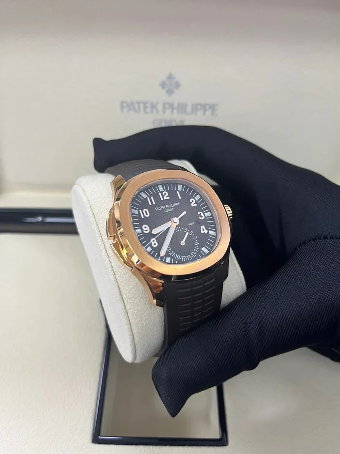 Patek Philippe Aquanaut 5164R-001 40mm Rose gold and 18k rose gold Brown 5