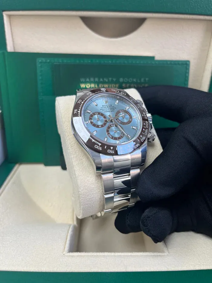 Rolex Daytona 116506 40mm Platinum Blue 7