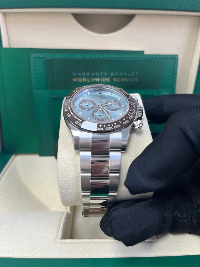 Rolex Daytona 116506 40mm Platinum Blue 8