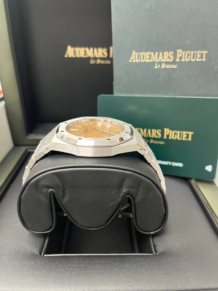 Audemars Piguet Royal Oak 15202BC.OO.1240BC.01 39mm White gold Golden 3