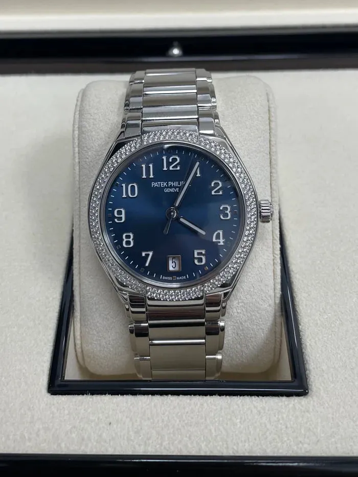 Patek Philippe Twenty~4 7300/1200A-001 36mm Stainless steel Blue 5