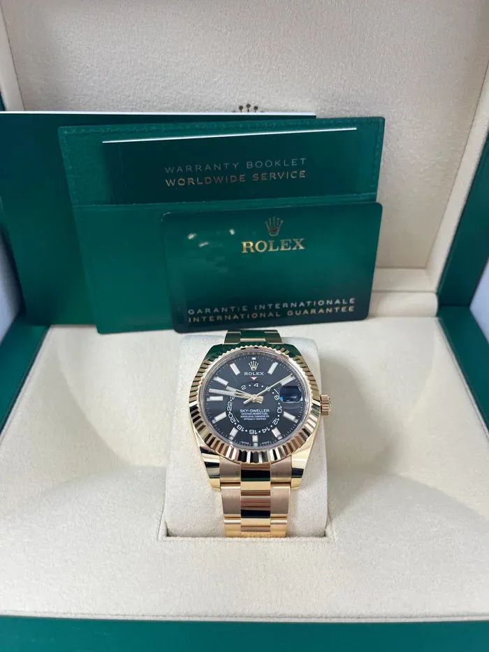 Rolex Sky-Dweller 326938 42mm Yellow gold and 18k yellow gold Black 1