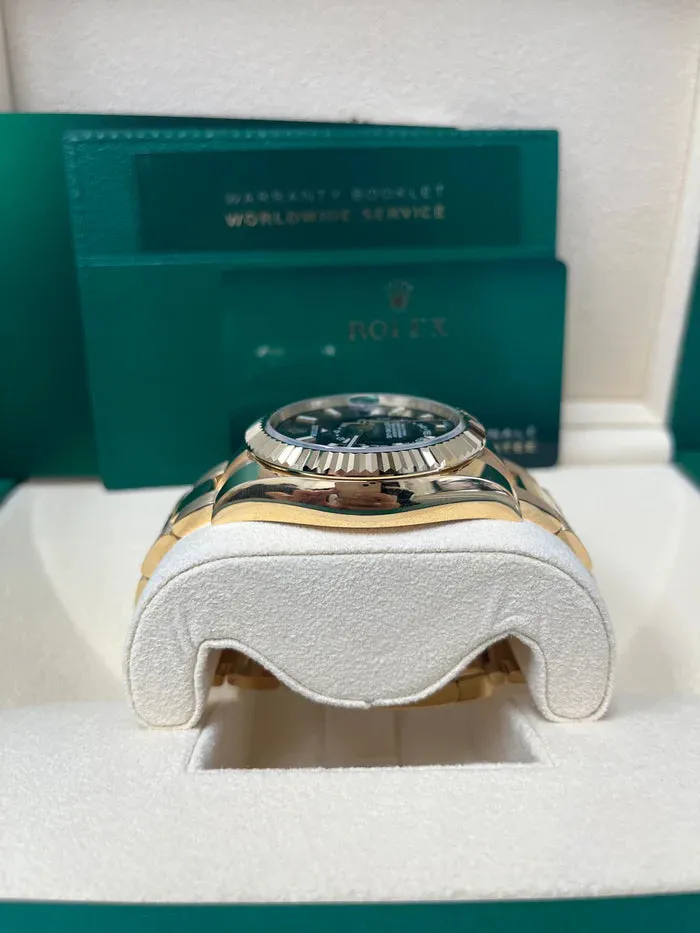 Rolex Sky-Dweller 326938 42mm Yellow gold and 18k yellow gold Black 2