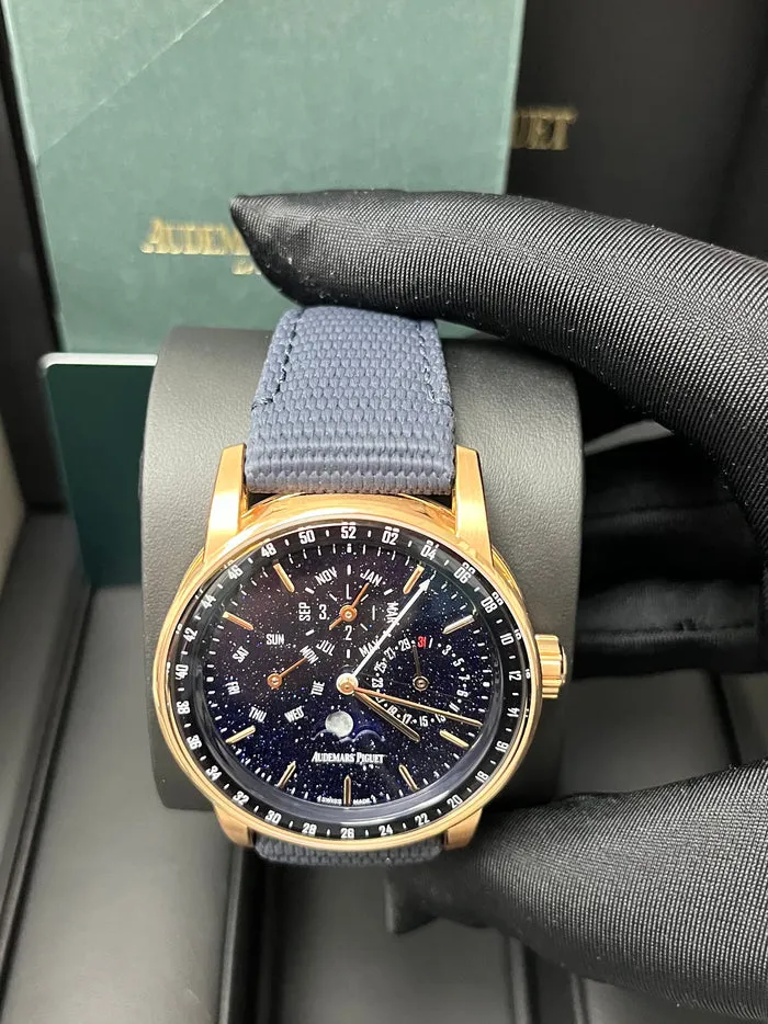 Audemars Piguet Code 11.59 26394OR.OO.D321CR.01 41mm Blue 6