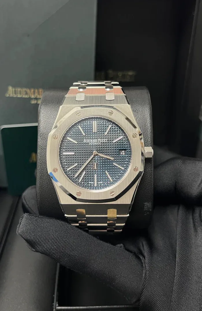 Audemars Piguet Royal Oak 15202ST.OO.1240ST.01 39mm Stainless steel Blue 1