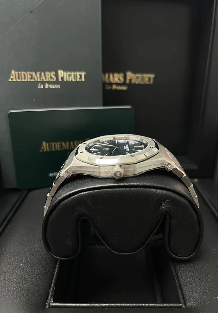 Audemars Piguet Royal Oak 15202ST.OO.1240ST.01 39mm Stainless steel Blue 4