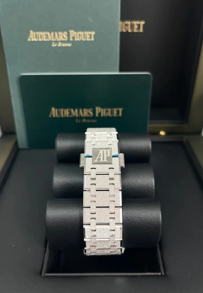 Audemars Piguet Royal Oak 15466BC.GG.1259BC.01 37mm 18k white gold Gray 5