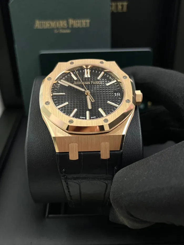 Audemars Piguet Royal Oak 15510OR.OO.D002CR.01 41mm Rose gold Black 1