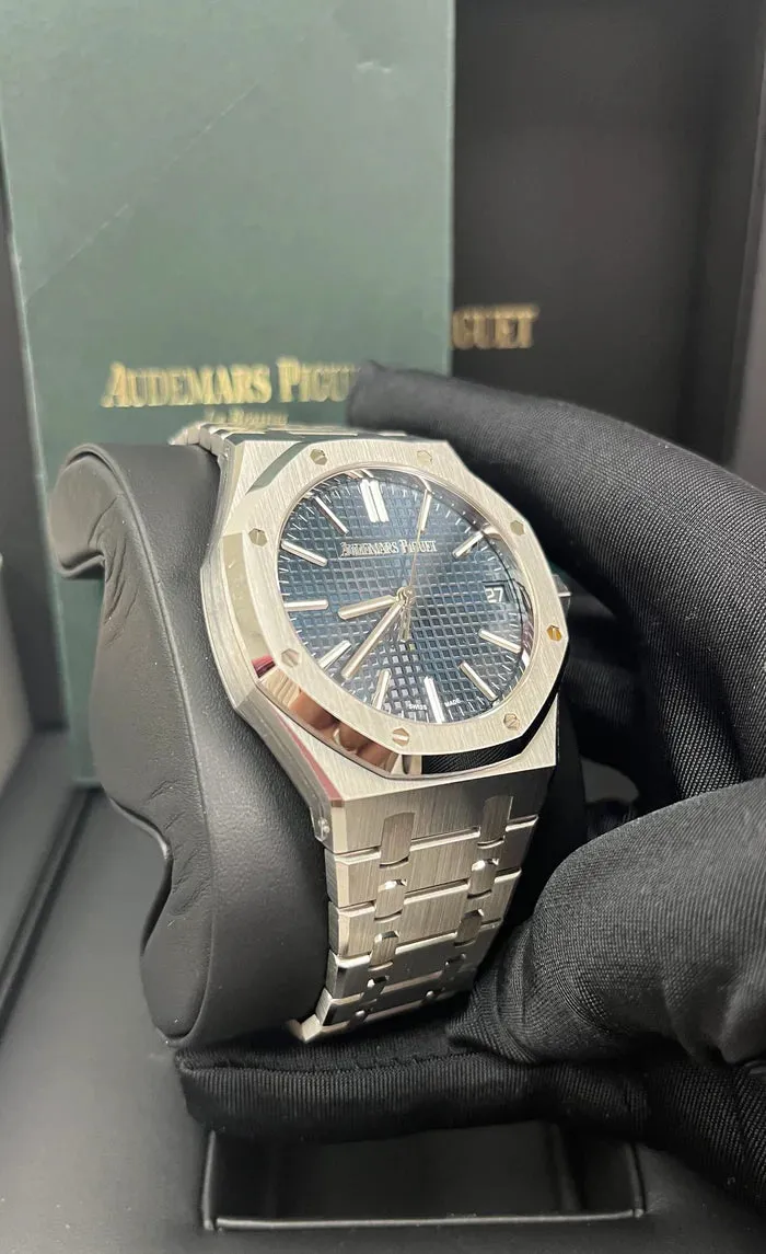 Audemars Piguet Royal Oak 15510ST.OO.1320ST.06 41mm Stainless steel Blue 1