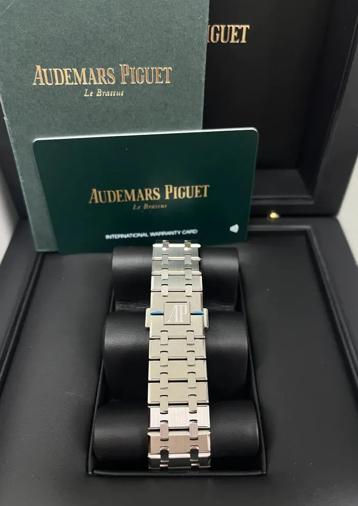 Audemars Piguet Royal Oak 15510ST.OO.1320ST.06 41mm Stainless steel Blue 2