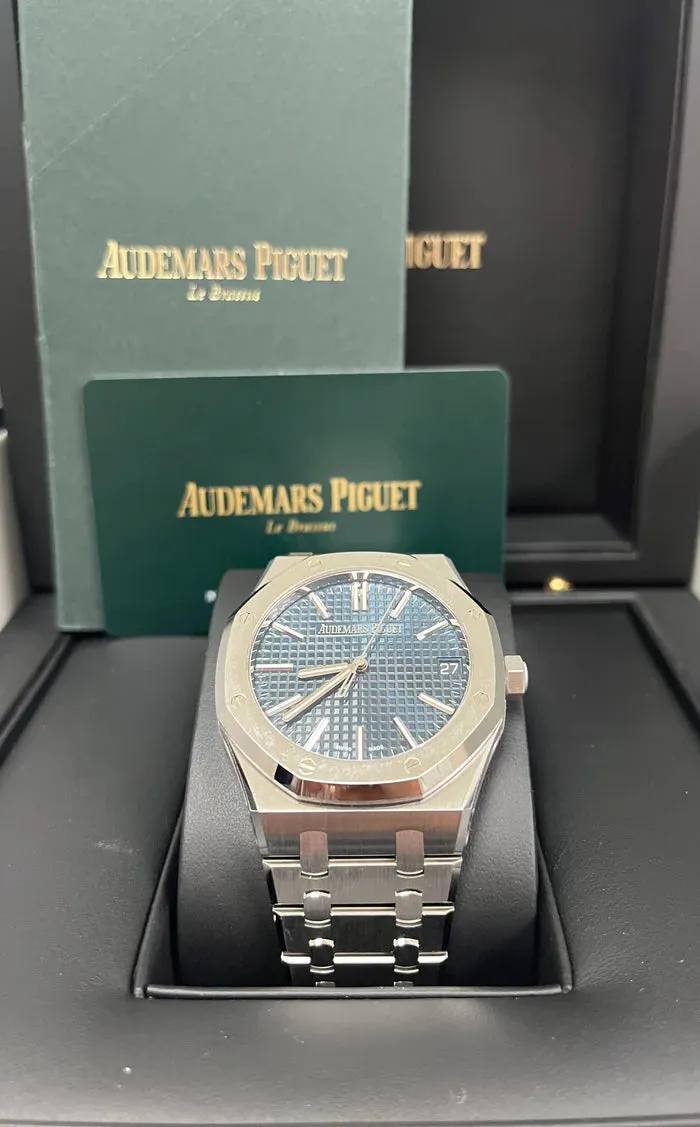 Audemars Piguet Royal Oak 15510ST.OO.1320ST.06 41mm Stainless steel Blue 8