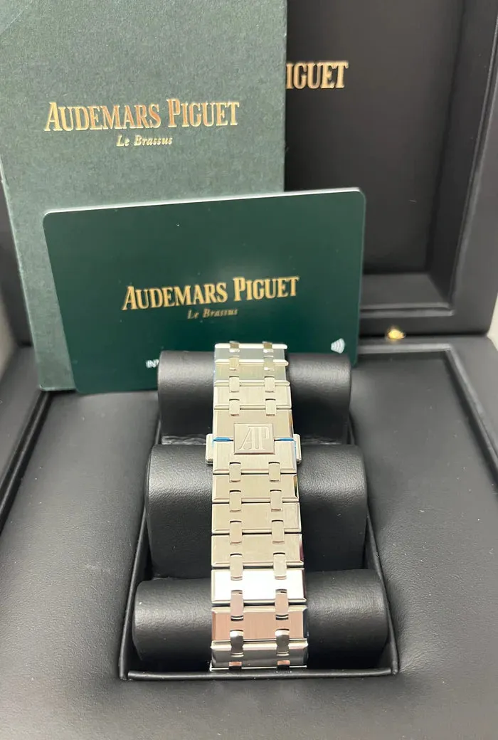 Audemars Piguet Royal Oak 15510ST.OO.1320ST.09 41mm Stainless steel Green 11