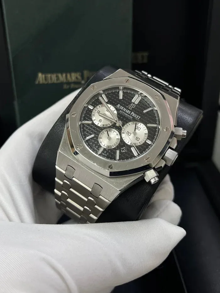 Audemars Piguet Royal Oak 26331ST.OO.1220ST.02 41mm Stainless steel Black 8