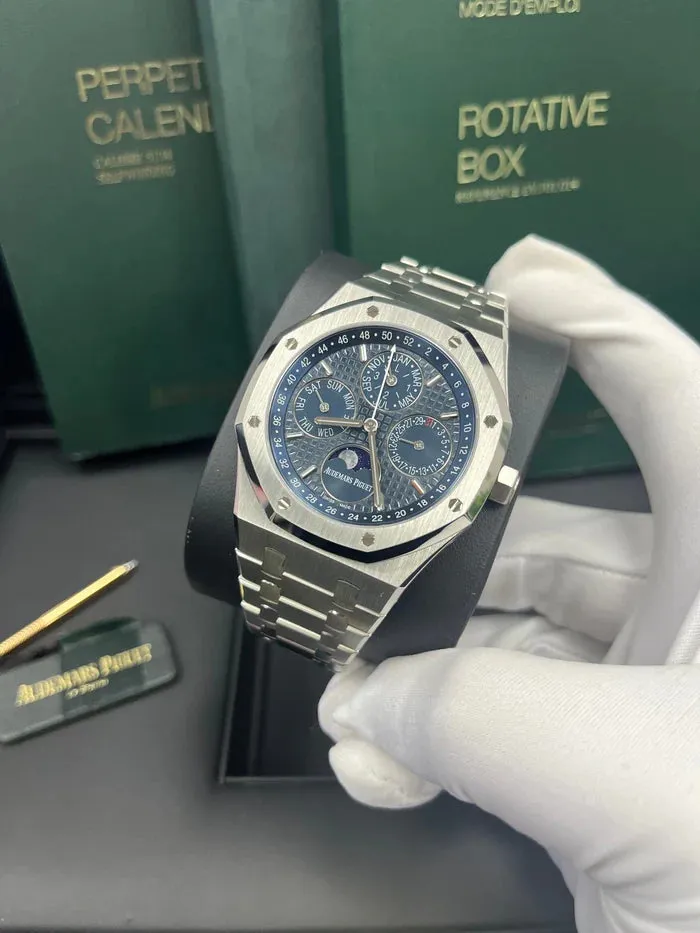 Audemars Piguet Royal Oak Perpetual Calendar 26574ST.OO.1220ST.02 41.5mm Blue 9