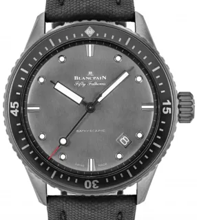 Blancpain Fifty Fathoms Bathyscaphe 5000-1210-G52A Titanium Gray