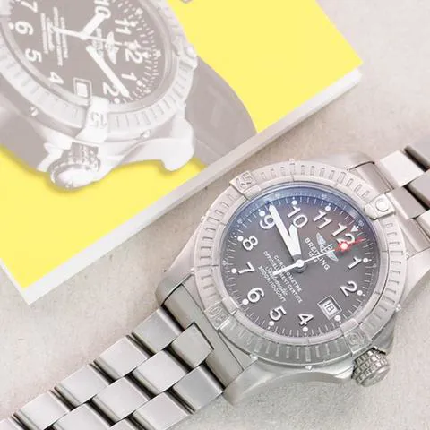 Breitling Avenger E17370 44mm Titanium Gray