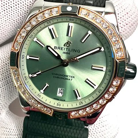 Breitling Chronomat U17356531L1S1 38mm Yellow gold and stainless steel Green