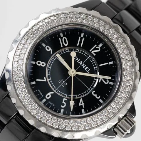 Chanel J12 H0949 33mm Ceramic Black 6