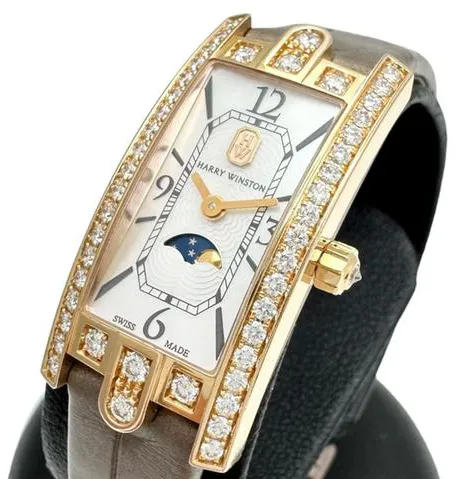Harry Winston Avenue AVCQMP16RR001 32mm Yellow gold White