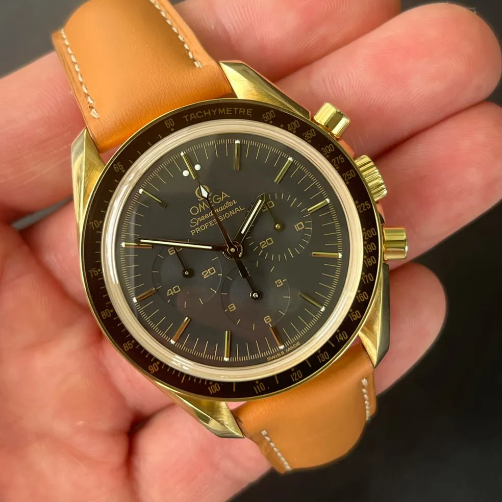 Omega Speedmaster 145.00.52 42mm Yellow gold Black