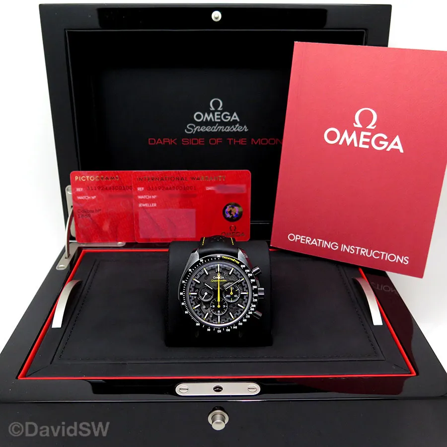 Omega Speedmaster Moon watch 311.92.44.30.01.001 44mm Ceramic Black 1