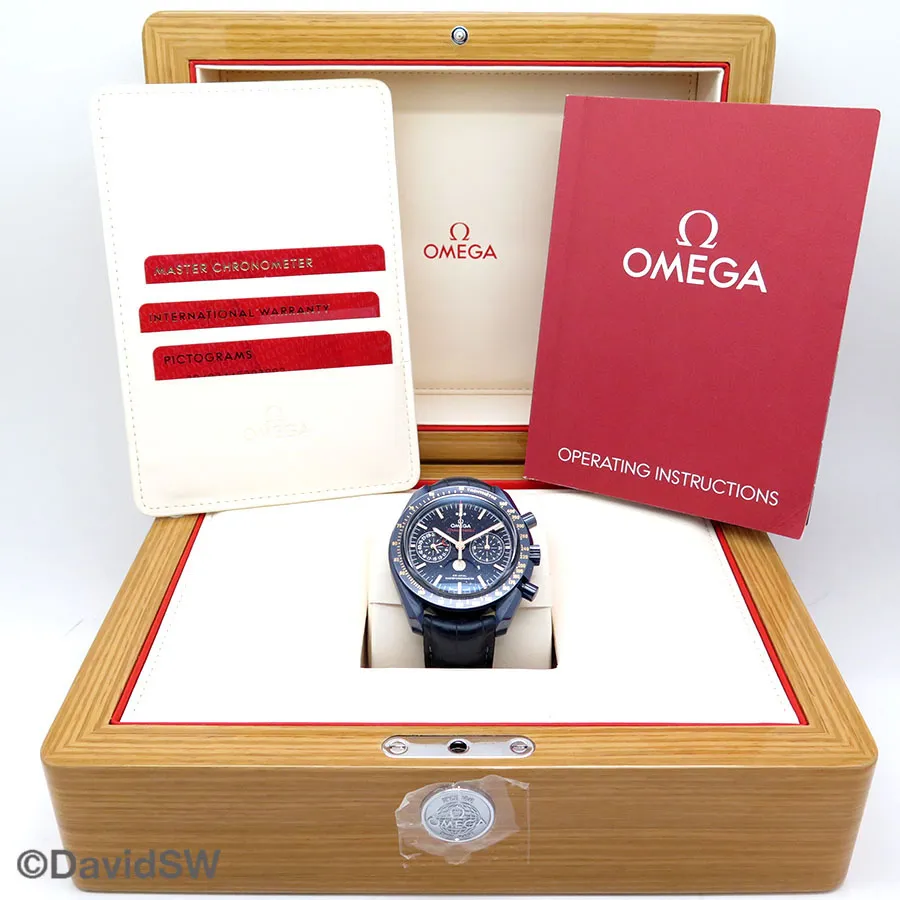 Omega Speedmaster Professional Moonwatch 304.93.44.52.03.002 44mm Rose gold Blue 1