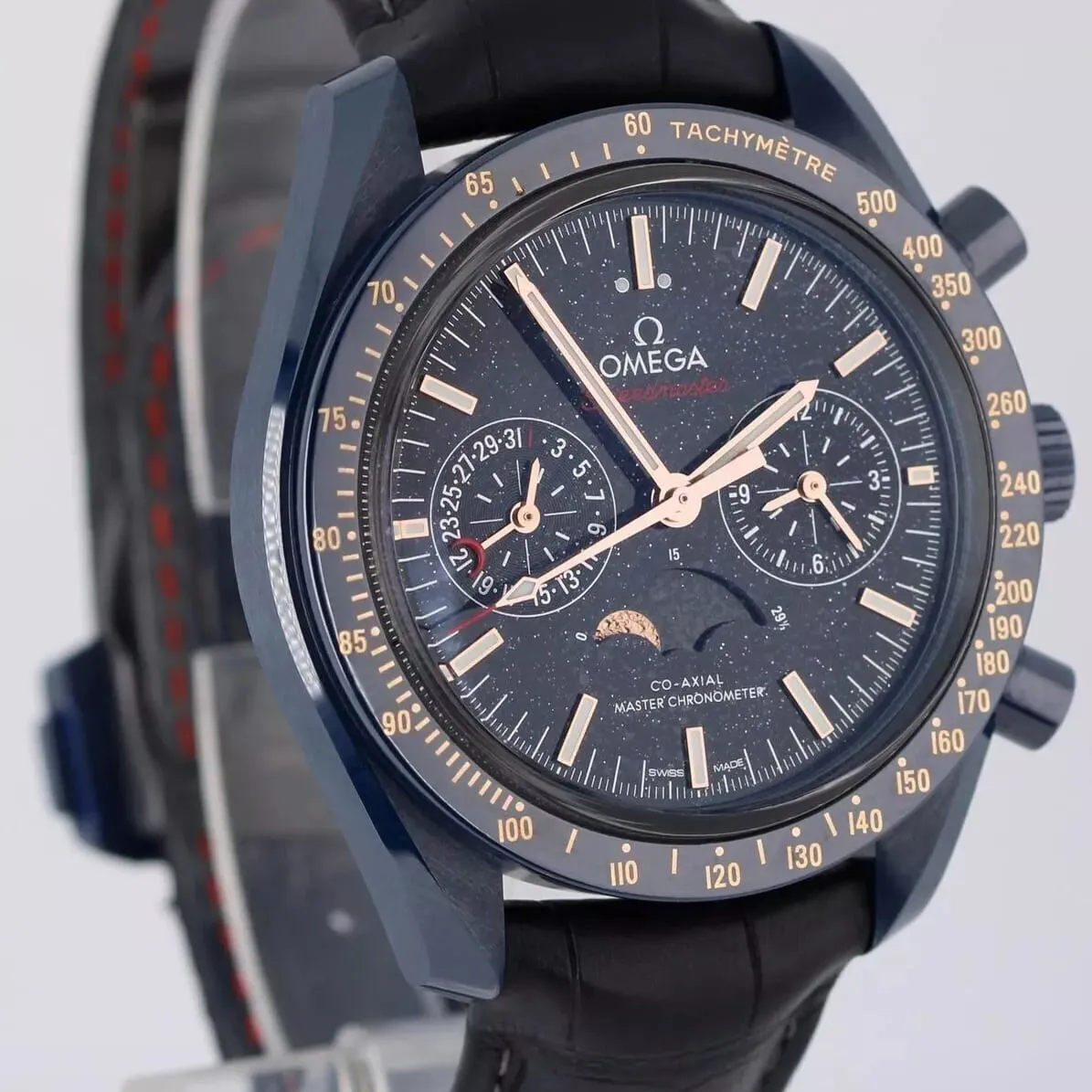 Omega Speedmaster Professional Moonwatch 304.93.44.52.03.002 44.5mm Ceramic Blue 2