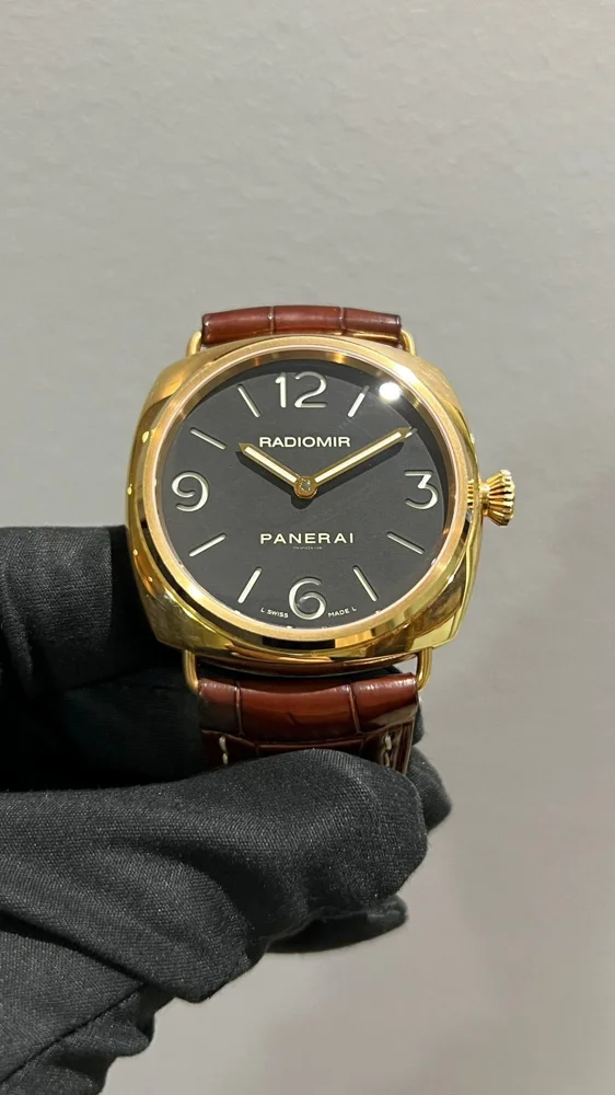 Panerai Radiomir PAM 00231 45mm Rose gold Black 2