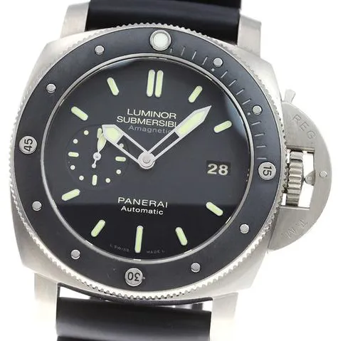 Panerai Submersible PAM 00389 46mm Titanium Black