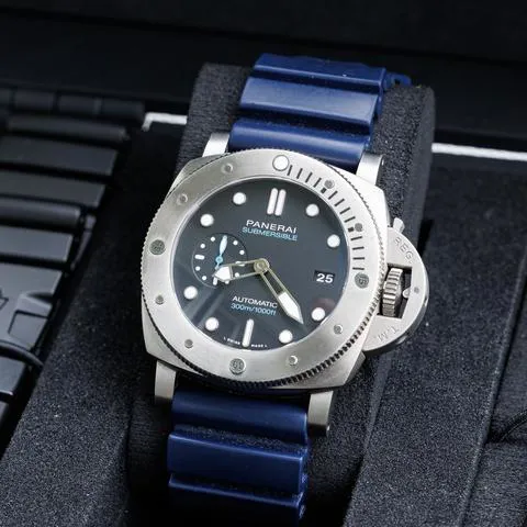 Panerai Submersible PAM 01305 47mm Titanium Black