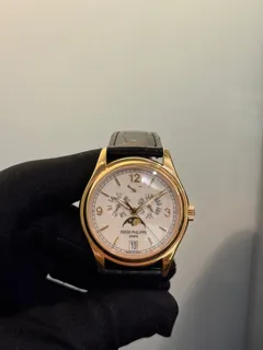 Patek Philippe Annual Calendar 5146R-001 Rose gold Beige