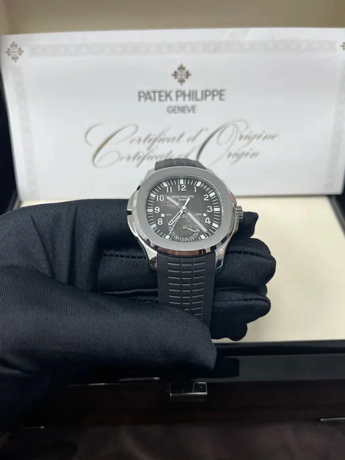 Patek Philippe Aquanaut 5164A-001 40.8mm Stainless steel Black 2