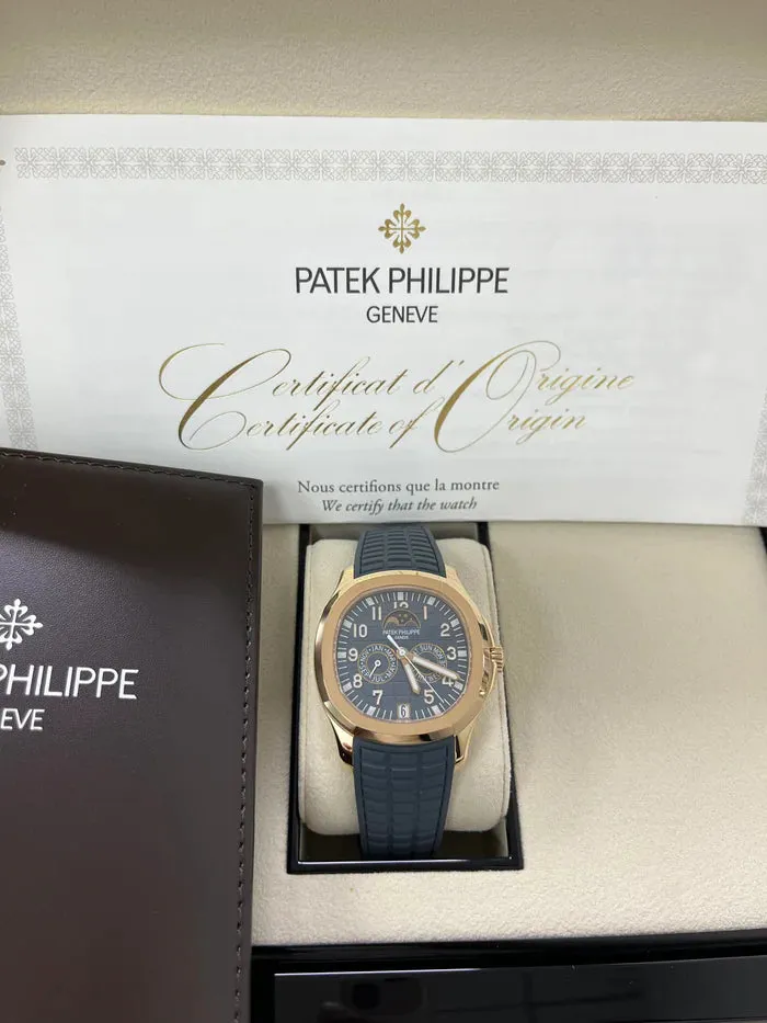 Patek Philippe Aquanaut 5261R-001 40mm Rose gold Gray 8